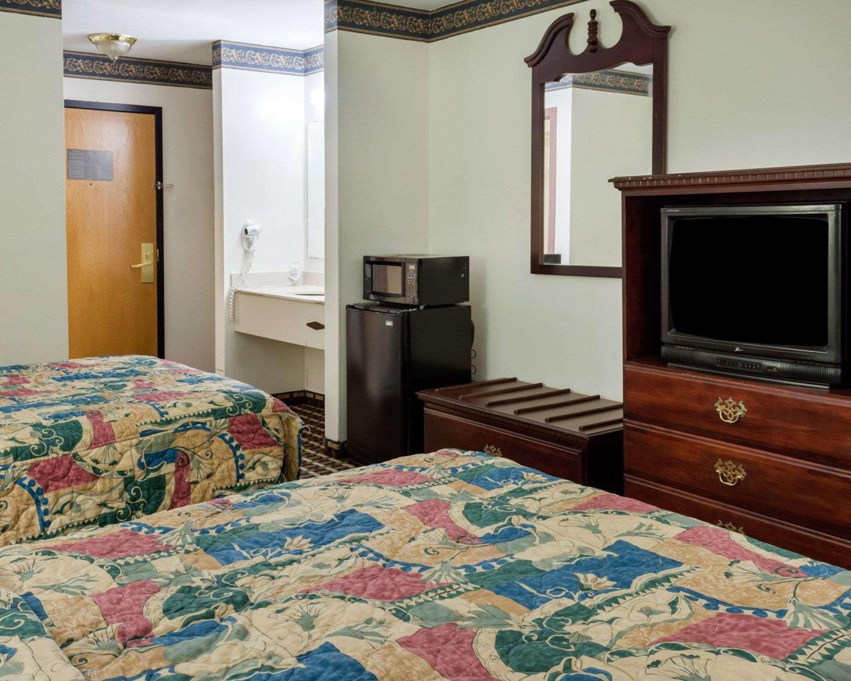 Econo Lodge Near Fort Gregg-Adams I-295 Hopewell Extérieur photo